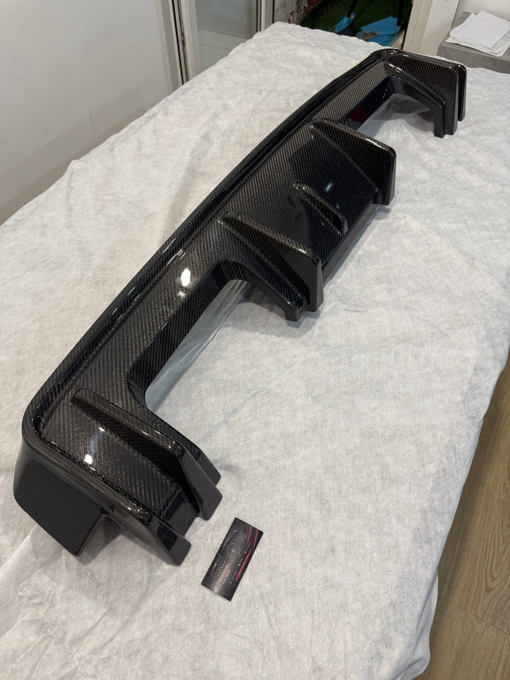 Difusor trasero V2 en fibra de carbono para BMW M3/M4 G80/81/82/83