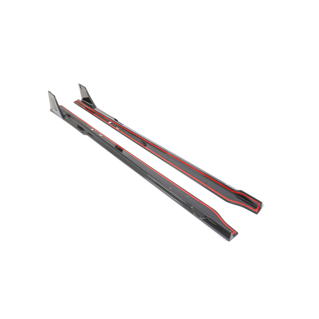 Taloneras en fibra de carbono para BMW G87 +2023