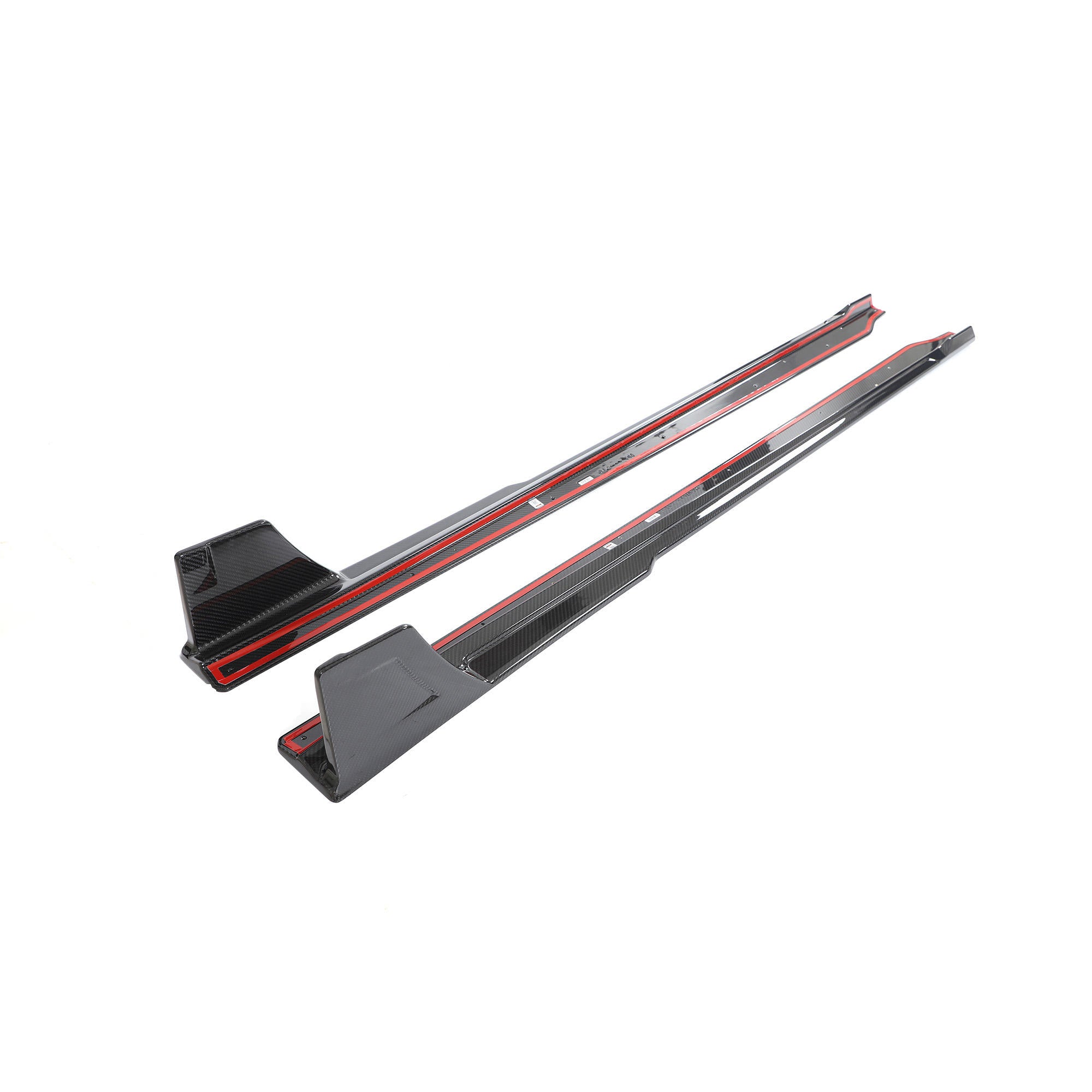 Taloneras en fibra de carbono para BMW G87 +2023