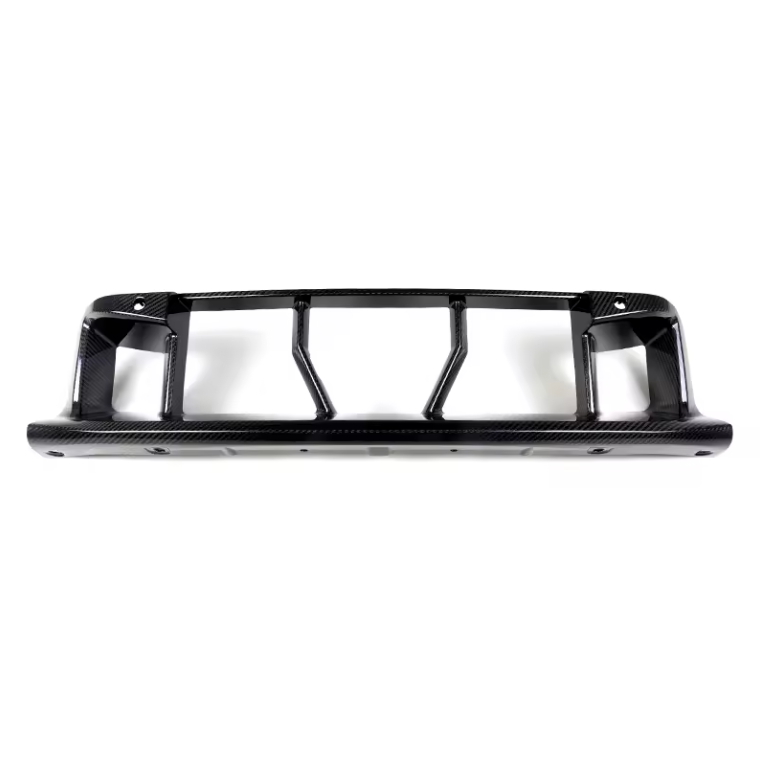 Moldura central parachoques en fibra de carbono para BMW G87 +2023